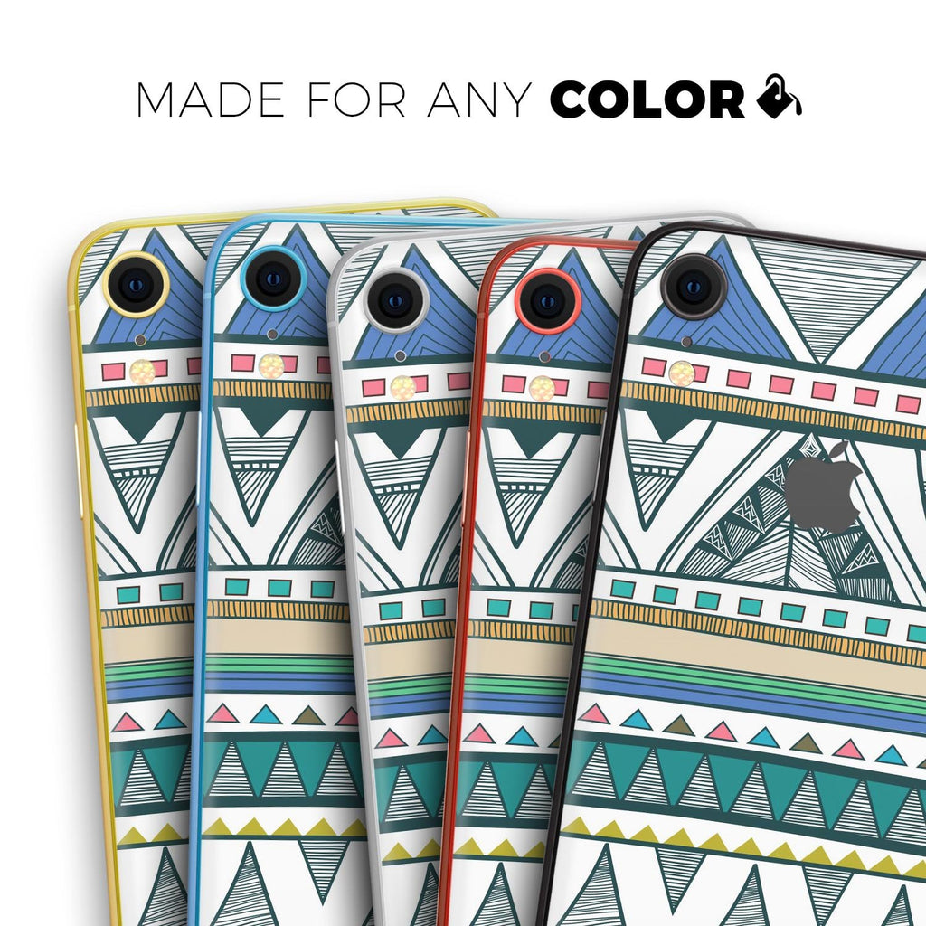 Abstract Blue and Green Triangle Aztec - Skin-Kit for the Apple iPhone